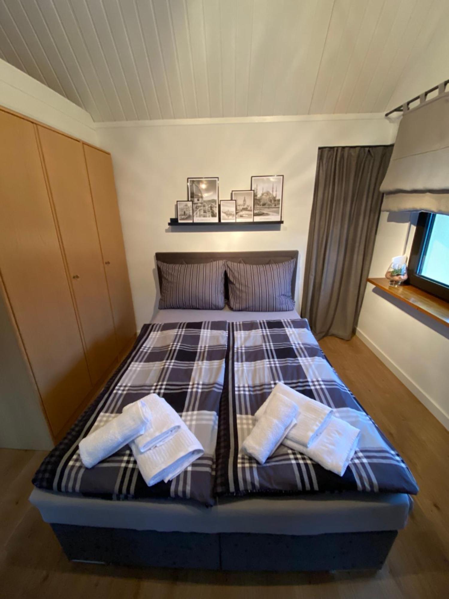 Zentrales Modernes Apartment, Naehe Zoo Und Stadion Ντόρτμουντ Εξωτερικό φωτογραφία